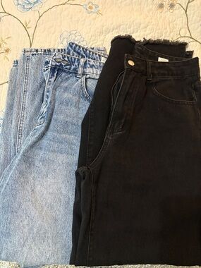 SHEIN Women’s High-Waist Jeans - Black and Light Blue duo size 32